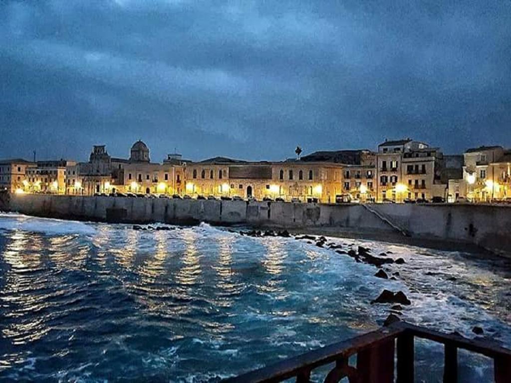 Lungomare Elio Vittorini Villa Syracuse Eksteriør bilde